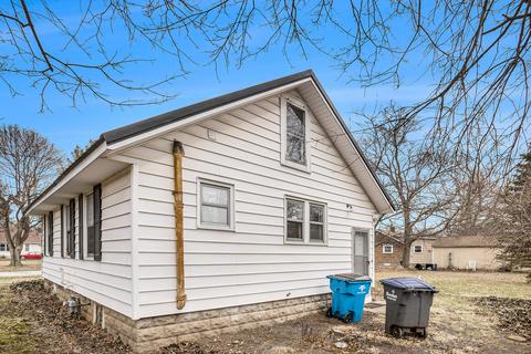 727 E Main St, Sturgis, MI 49091 photo 5
