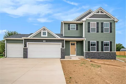 71368 Ilean Rd, Edwardsburg, MI 49112