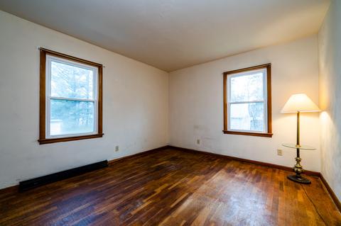 273 E Logan St, Coloma, MI 49038 photo 16