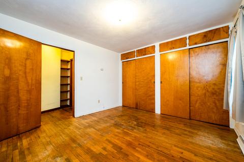 273 E Logan St, Coloma, MI 49038 photo 14