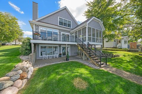 29054 Cedarama Dr, Marcellus, MI 49067 photo 1
