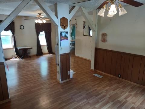 703 Maple St, Niles, MI 49120 photo 8