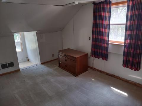 703 Maple St, Niles, MI 49120 photo 18