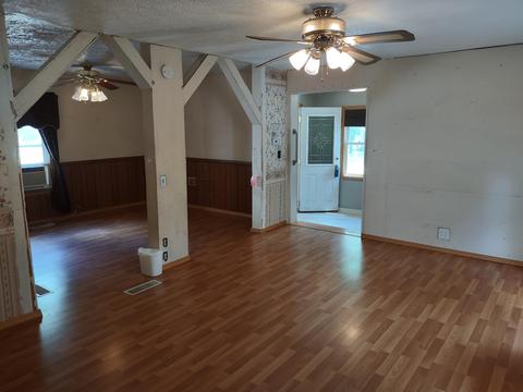 703 Maple St, Niles, MI 49120 photo 5