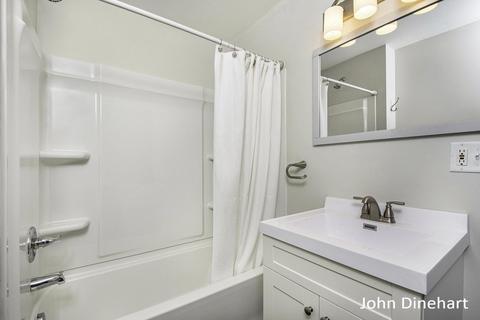 810 Hackett St, Ionia, MI 48846 photo 5