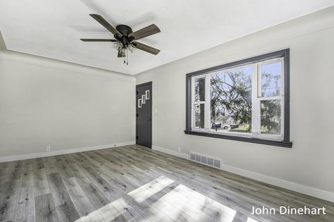 810 Hackett St, Ionia, MI 48846 photo 7