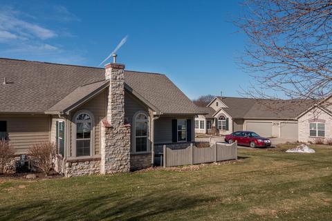 2569 Bluestone Cir, Kalamazoo, MI 49009