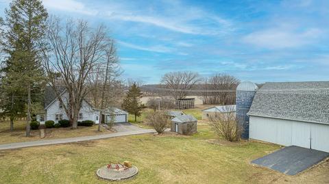 4678 Springport Rd, Jackson, MI 49201 photo 3