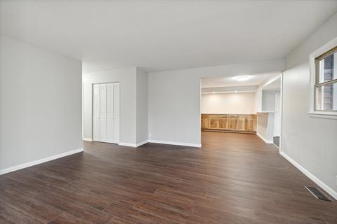 2011 Ridgeway Rd, Jackson, MI 49203 photo 9