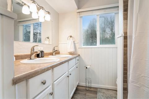 4212 E Ave, Kalamazoo, MI 49004 photo 16