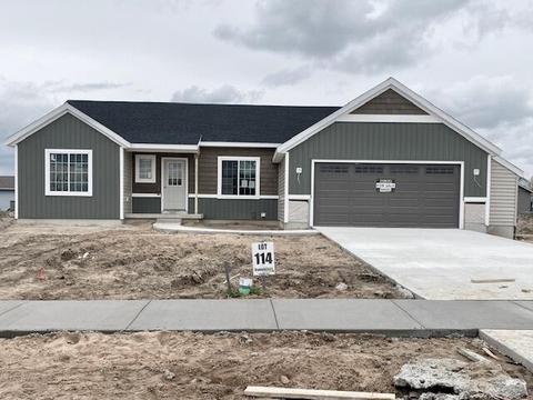 4244 Butternut Dr, Wayland, MI 49348