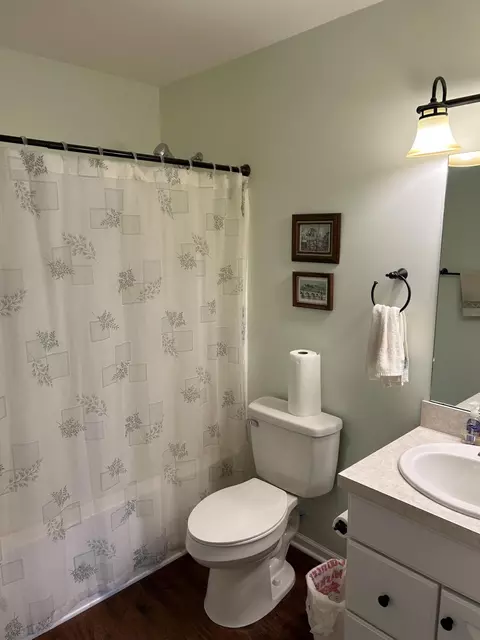 852 E Barrington Cir, Jackson, MI 49203 photo 14