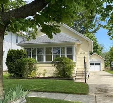 1508 Blakely Ave, Jackson, MI 49202 photo 1