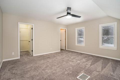 122 5th St, Ferrysburg, MI 49409 photo 9