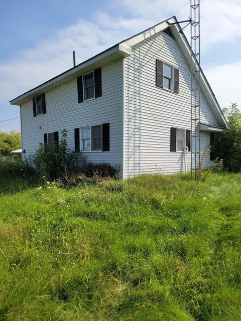 6671 S Hillsdale Rd, Hillsdale, MI 49242