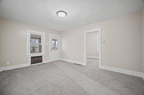 813 Cass Ave, Jackson, MI 49203 photo 8