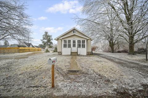 813 Cass Ave, Jackson, MI 49203 photo 1
