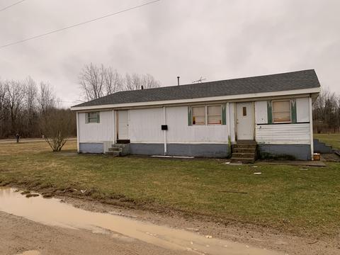 796 58th St, Pullman, MI 49450 photo 1