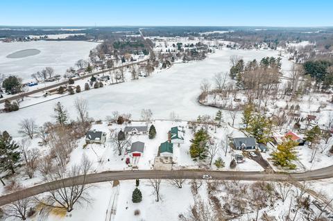 3761 E Shore Dr, Stanton, MI 48888 photo 22