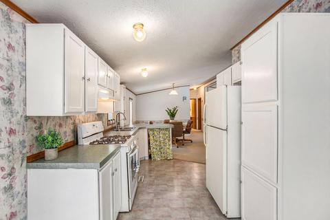 3761 E Shore Dr, Stanton, MI 48888 photo 11