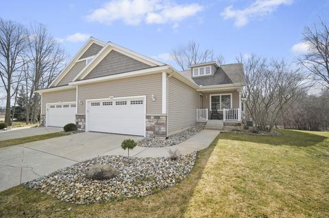 4004 Stoneridge Dr, Jackson, MI 49203 photo 1