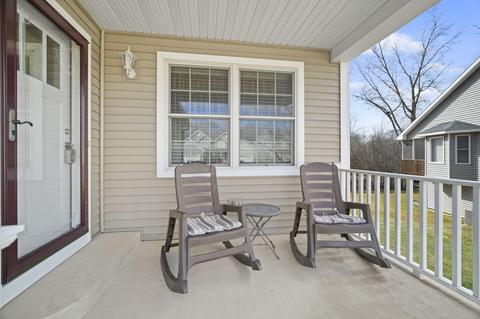 4004 Stoneridge Dr, Jackson, MI 49203 photo 3