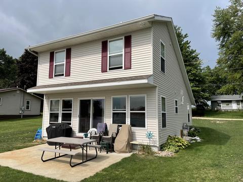 361 Adele Dr, Trufant, MI 49347 photo 3