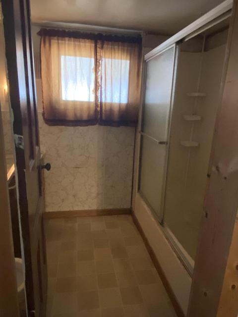 517 Ormsby St, Adrian, MI 49221 photo 14