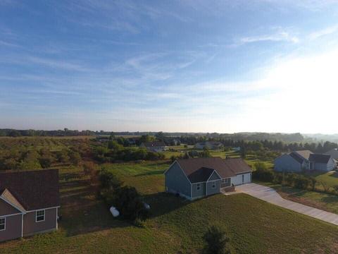 8090 Idared Rd, Saint Johns, MI 48879 photo 2