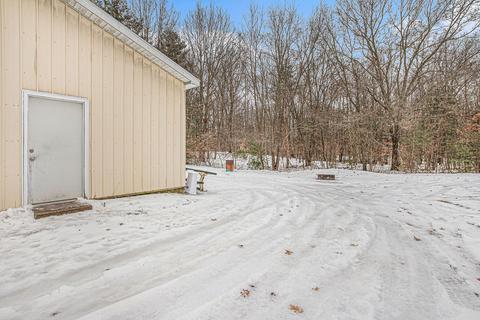 13691 S Elder Ave, Grant, MI 49327 photo 22