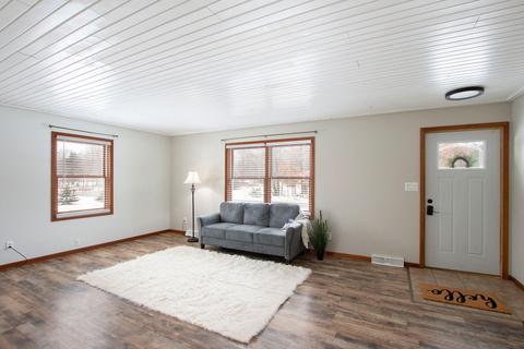 13691 S Elder Ave, Grant, MI 49327 photo 3