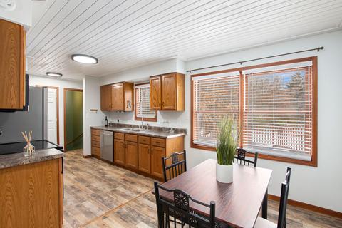 13691 S Elder Ave, Grant, MI 49327 photo 6