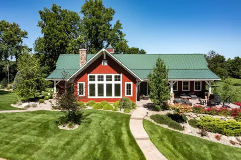 54659 Penn Rd, Cassopolis, MI 49031 photo 2