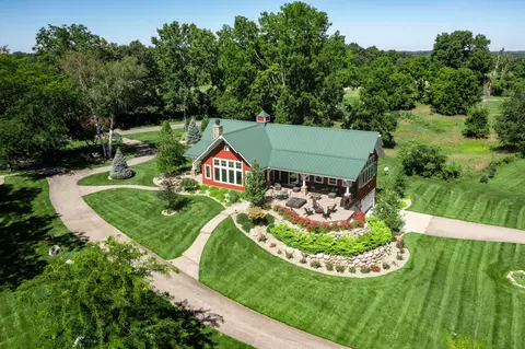 54659 Penn Rd, Cassopolis, MI 49031