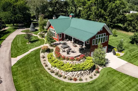 54659 Penn Rd, Cassopolis, MI 49031 photo 3