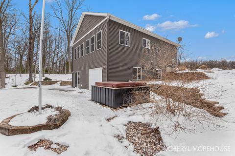 5410 N Utter Dr, Irons, MI 49644 photo 6
