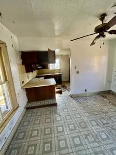 213 Damon St, Jackson, MI 49203 photo 4