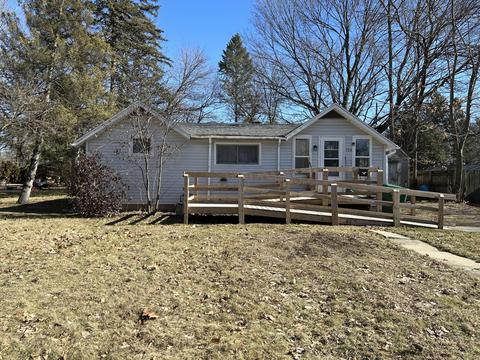 725 White Pigeon Rd, Constantine, MI 49042 photo 1