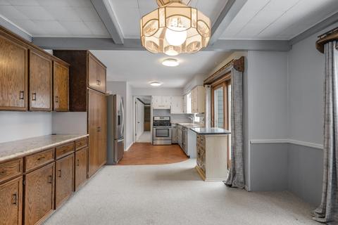 8239 45th St SE, Ada, MI 49301 photo 5