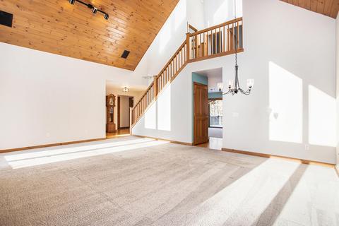 537 3rd St, Plainwell, MI 49080 photo 5