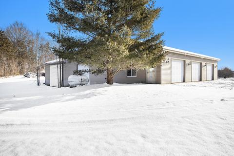 537 3rd St, Plainwell, MI 49080 photo 37