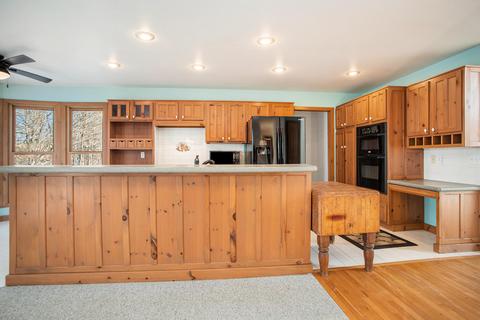 537 3rd St, Plainwell, MI 49080 photo 9