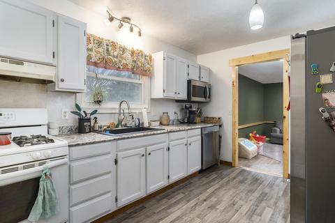14070 Riverside Dr, Constantine, MI 49042 photo 10