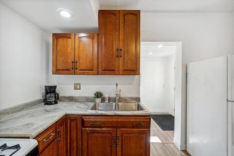 1328 E Ganson St, Jackson, MI 49201 photo 12