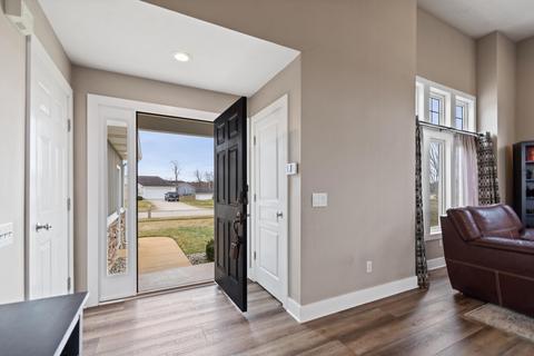 1833 Railside Ct, Dorr, MI 49323 photo 4