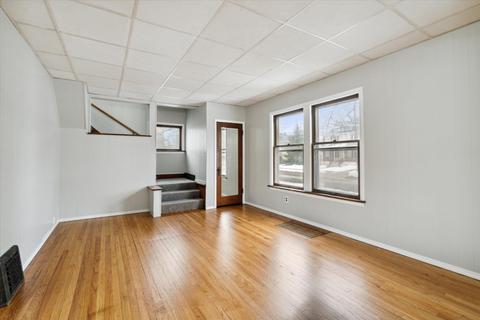 763 Union St, Jackson, MI 49203 photo 2