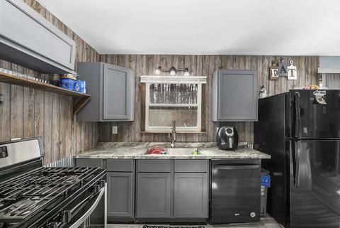 7758 E 36th St, Newaygo, MI 49337 photo 15