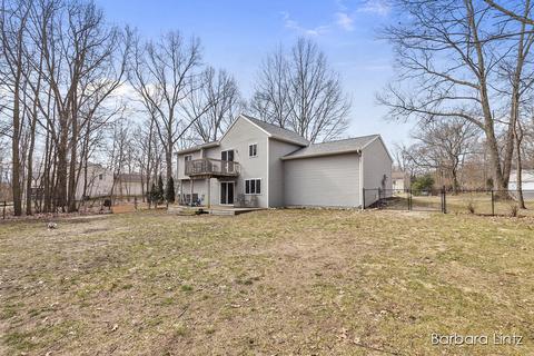 975 Scenic View Dr, Plainwell, MI 49080 photo 22