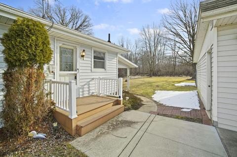 1003 Echo Beach Dr, Jackson, MI 49203 photo 17