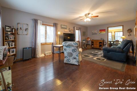 322 W Ellis Ave, Belding, MI 48809 photo 6